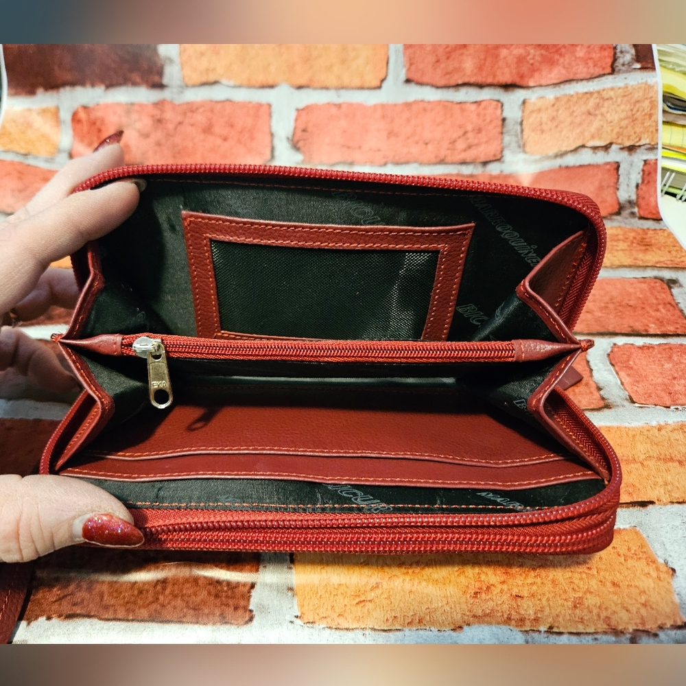 #583- Leather Colorblock Wristlet Wallet - Picture 4 of 7